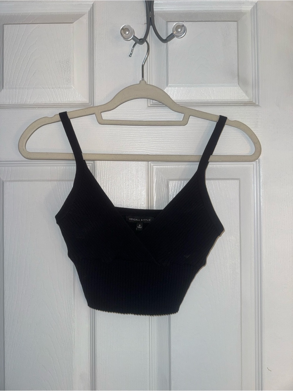 Kendall & Kylie Black Ribbed V-Neck Crop Cami